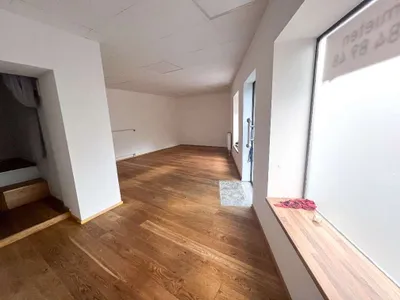 Gewerbeimmobilie mieten in Vöcklabruck – 35 m², € 690 – Bild 5 von 9