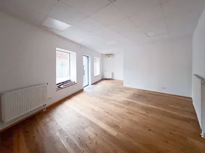 Gewerbeimmobilie mieten in Vöcklabruck – 35 m², € 690 – Bild 4 von 9