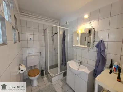 7-Zimmer-Gewerbeimmobilie kaufen in Baden – 186 m², € 400.000 – Bild 13 von 19