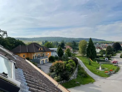10-Zimmer-Haus kaufen in Korneuburg – 320 m², € 225.000 – Bild 3 von 17