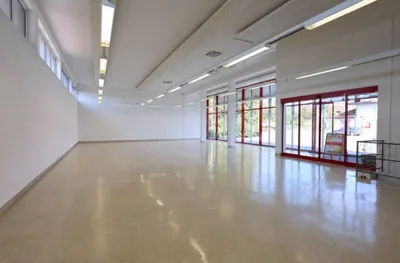 Gewerbeimmobilie mieten in Weiz – 612 m², € 3.574