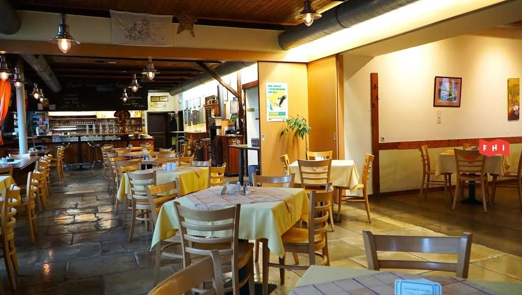 Traumhafte Gastroliegenschaft in der Wachau am Fuße einer Ruine***Donauterrasse***perfekt für Edelgastronomie oder Gourmettempel - Vista 3