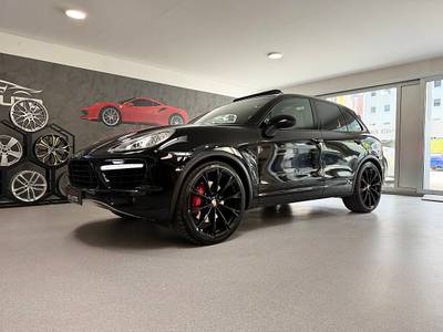 Porsche Cayenne II Turbo Aut. *V8*LUFT*BURMESTER*RFK*SPZ*