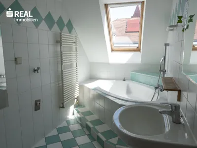 3-Zimmer-Wohnung kaufen in Wiener Neustadt – 77,86 m², € 210.000 – Bild 16 von 20