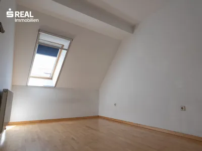 3-Zimmer-Wohnung kaufen in Wiener Neustadt – 77,86 m², € 210.000 – Bild 15 von 20