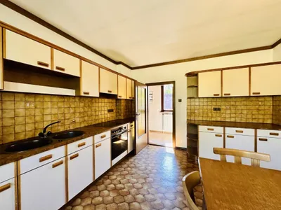 Haus kaufen in Neunkirchen – 123,9 m², € 178.000 – Bild 13 von 31