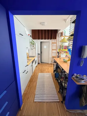 Nachmieter gesucht: Sehr helles & Loftartiges - Ein Zimmer Wohnung - 5. Bezirk – Bild 2