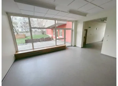 Gewerbeimmobilie mieten in Wien – 361 m², € 4.022
