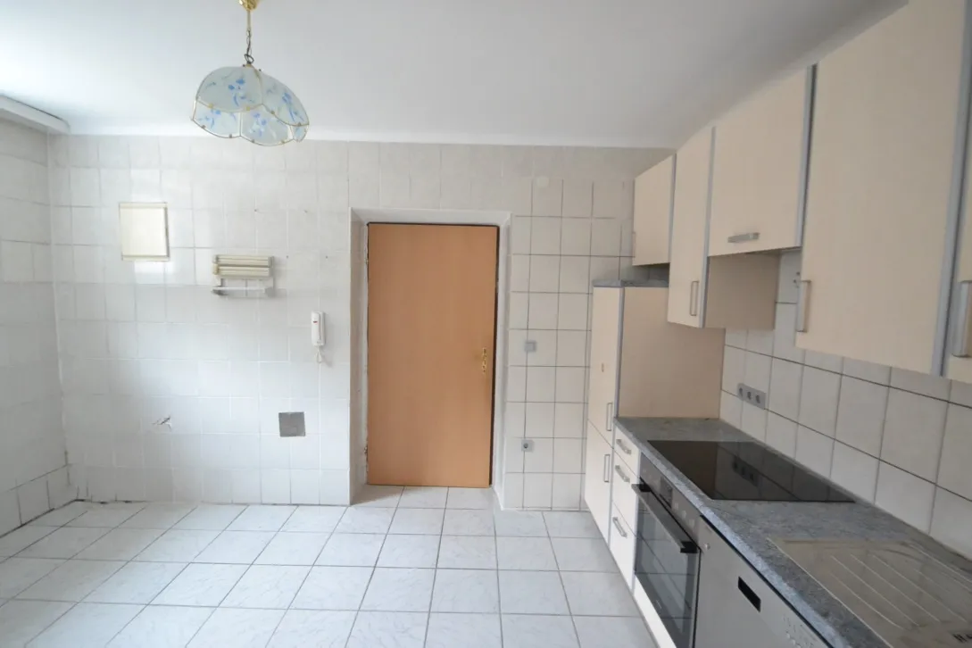 Ruhige 2-Zimmer-Wohnung mit separatem Eingang und Gartenmitbenutzung in Berndorf - Ansicht 3