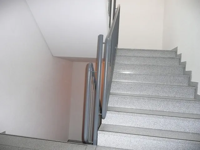 Sonnige 3-Zimmer-Wohnung 84m² mit großem Balkon 15m², Kellerabteil und Tiefgaragenplatz in Zirl Tirol, Innsbruck - Land, Zirl, Schaferweg 11 - Widok 3