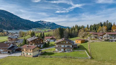 17-Zimmer-Gewerbeimmobilie kaufen in Kitzbühel – 373 m², € 4.390.000 – Bild 2 von 29
