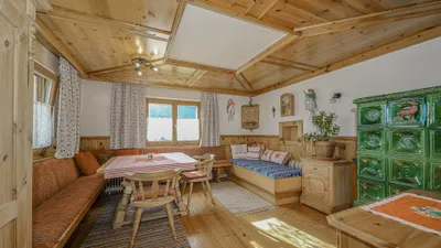 17-Zimmer-Gewerbeimmobilie kaufen in Kitzbühel – 373 m², € 4.390.000 – Bild 6 von 29