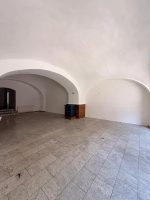 2-Zimmer-Immobilie mieten in Bruck-Mürzzuschlag – 120 m², € 998 – Bild 3 von 9