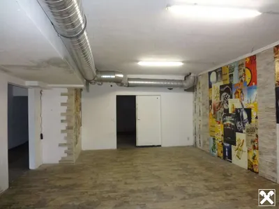 Gewerbeimmobilie mieten in Neunkirchen – 150 m², € 1.500 – Bild 7 von 9