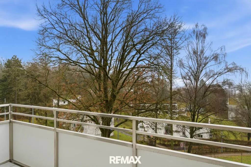 Exlusiver Weitblick über Linz / 3 Zimmer Wohnung in ruhiger Parklage am Pöstlingberg – pohled 2