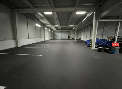 Gewerbeimmobilie mieten in Perg – 1 823 m², € 4 – Bild 3 von 10