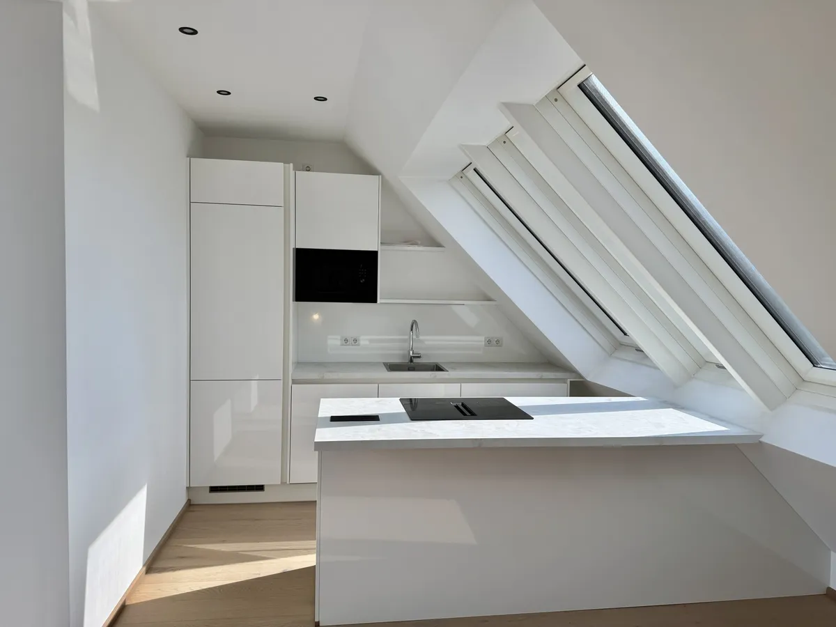 Exklusive 4-Zimmer-Dachgeschosswohnung mit Panoramablick über Wien - Ansicht 3