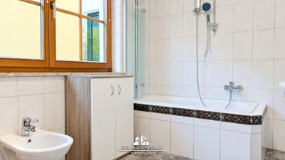 2-Zimmer-Wohnung mieten in Vöcklabruck – 72 m², € 1.125 – Bild 8 von 18