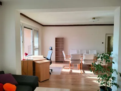 3-Zimmer-Wohnung mieten in Horn – 93 m², € 950