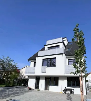 Wohnung im 22. Bezirk TOP LAGE zu vermieten ab Juli verfügbar