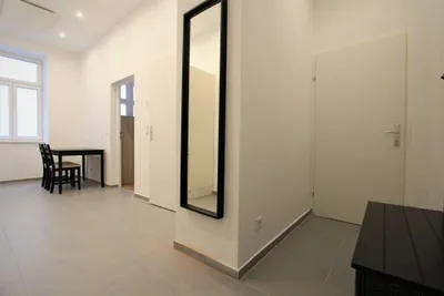 Traumhafte, ruhige 1-Zimmer-Wohnung! Kurzzeitvermietung! – Bild 2