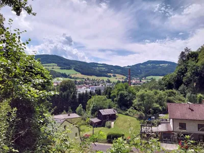 5-Zimmer-Haus kaufen in Neunkirchen – 134 m², € 150.000 – Bild 2 von 13