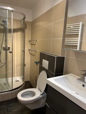 4-Zimmer-Wohnung mieten in Wien – 130 m², € 1.954 – Bild 34 von 36