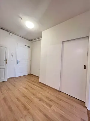 25-Zimmer-Wohnung mieten in Salzburg Stadt – 65 m², € 1.350 – Bild 6 von 11