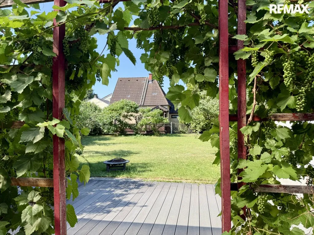Charmantes Einfamilienhaus mit ca. 99,10 m² Wfl. auf 1.027 m² Eigengrund zu kaufen! - Ansicht 2
