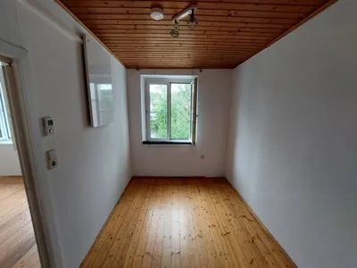 2-Zimmer-Wohnung mieten in Bruck-Mürzzuschlag – 38 m², € 327 – Bild 9 von 11