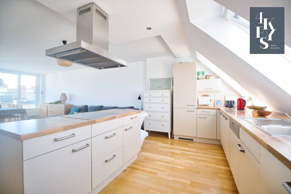 Urbane Oase mit Weitblick: Exklusive 5-Zimmer-Maisonette mit 90 m² Dachterrasse in Margareten – pohled 3