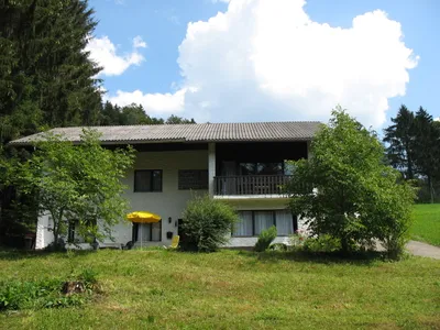 4-Zimmer-Wohnung mieten in Urfahr-Umgebung – 95 m², € 900 – Bild 1 von 8