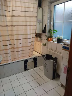 4-Zimmer-Immobilie mieten in Gmunden – 107 m², € 1.050 – Bild 12 von 15
