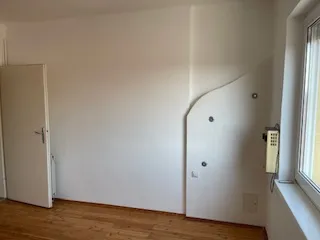 WG-geeignete 2 Zimmerwohnung (provisionsfrei) - Ansicht 2