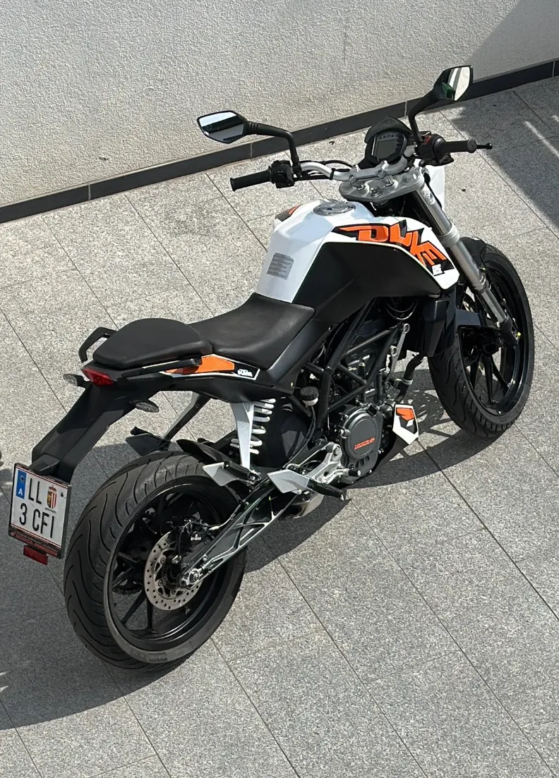 KTM 125