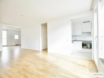 Grünruhelage nahe Glanzing! Perfekt geschnittene 2-Zimmer-Wohnung in Stockwerkslage