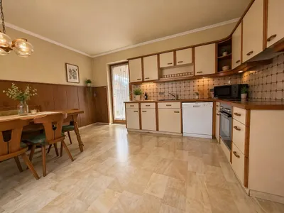 3-Zimmer-Haus kaufen in Neunkirchen – 109 m², € 298.000 – Bild 3 von 23