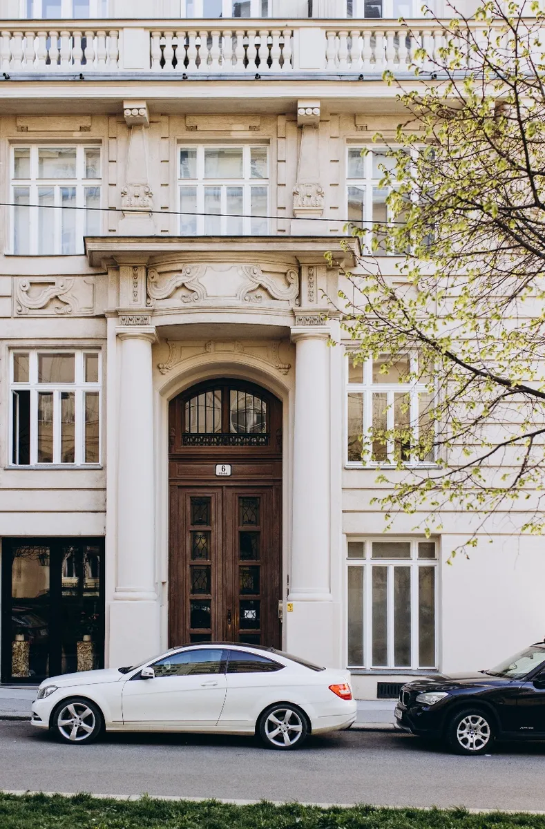 Serviciertes Büro mit Stil: 47 m² exklusiv in repräsentativem 170 m² Workspace - Toplage & Rundum-Sorglos-Paket - Ansicht 3