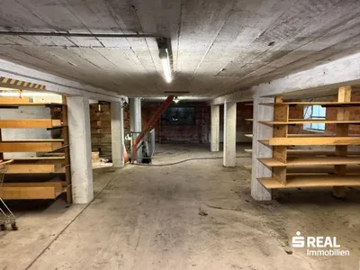 Gewerbeimmobilie kaufen in Braunau am Inn – 1 091 m², € 199.000 – Bild 2 von 4