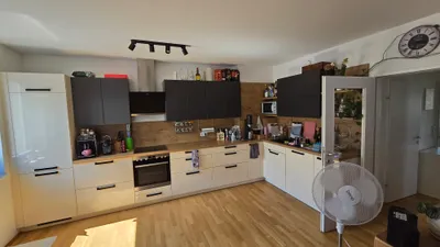 3-Zimmer-Wohnung mieten in Neunkirchen – 72 m², € 733 – Bild 8 von 9