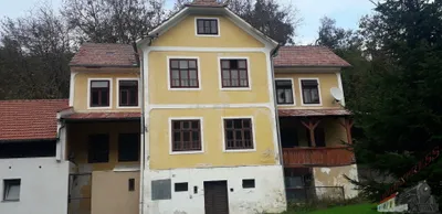 9-Zimmer-Haus kaufen in Wiener Neustadt Land – 250 m², € 950.000 – Bild 5 von 7