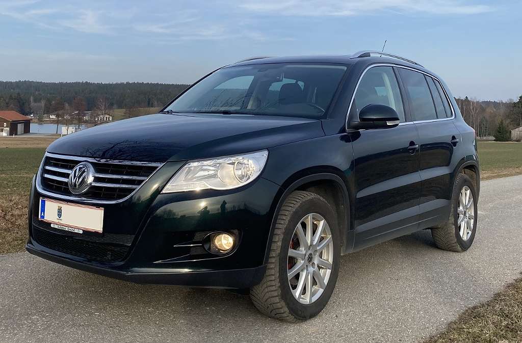 VW Tiguan 2,0 TDI 4Motion Sky SUV / Geländewagen