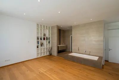 6-Zimmer-Immobilie kaufen in Wiener Neustadt Land – 561 m², € 4.900.000 – Bild 16 von 23