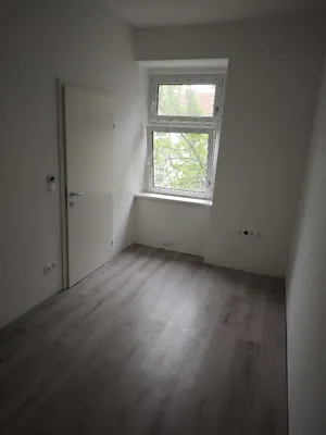 2-Zimmer-Wohnung kaufen in Baden – 55 m², € 125.000 – Bild 4 von 7