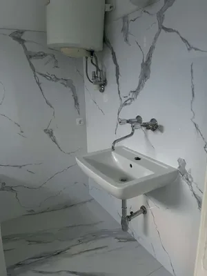 2-Zimmer-Wohnung kaufen in Baden – 55 m², € 125.000 – Bild 2 von 7