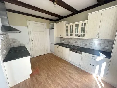 11-Zimmer-Haus kaufen in Neunkirchen – 329 m², € 785.000 – Bild 14 von 17