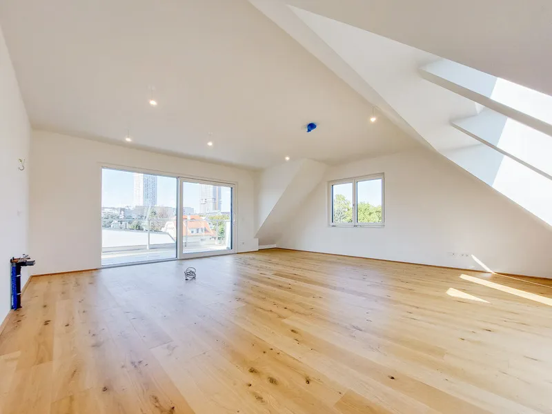 Sagenhaftes 3-Zimmer-Penthouse auf 129 m² - samt Deckenkühlung und Liftfahrt direkt in die Wohnung - Ansicht 2