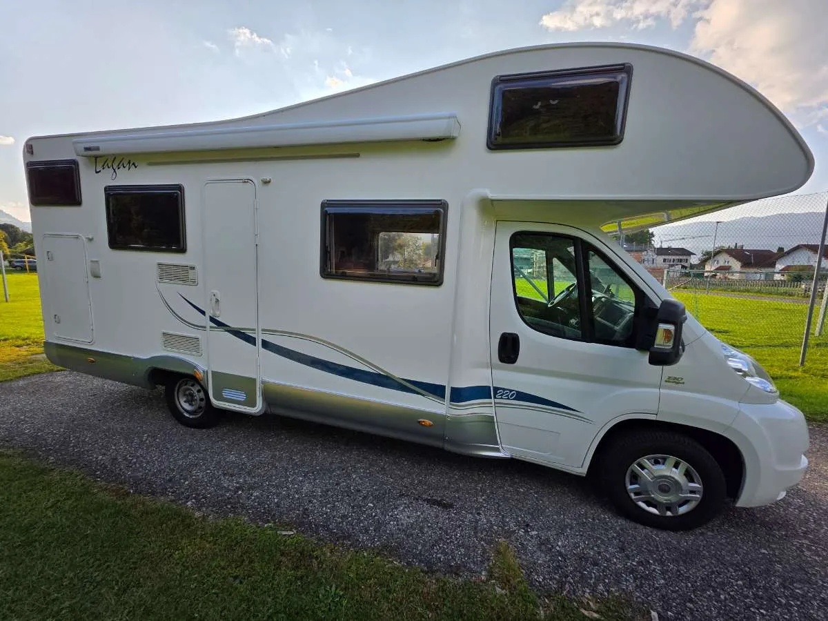 McLouis Lagan 220