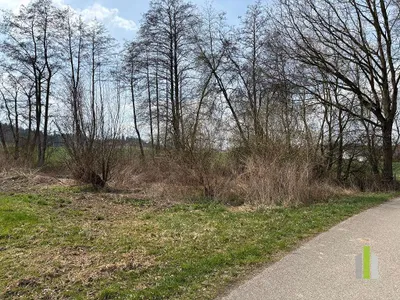Grundstück kaufen in Braunau am Inn – 21 582 m², € 205.000 – Bild 2 von 4