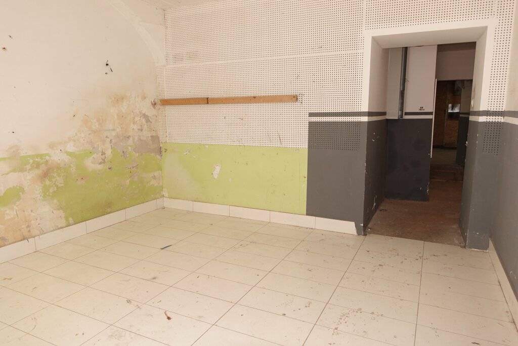128 m² LAGERFLÄCHE - EURO 897,- Netto/Monat - NUR 1 MONAT PROVISION - Ansicht 3